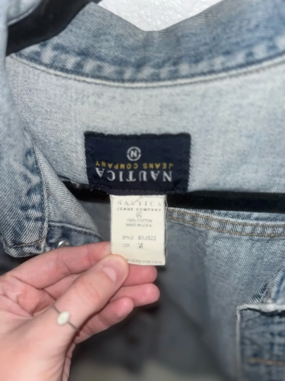 Nautica Denim Jacket Light Wash Cropped Distressed Women’s Medium - Picture 3 of 4